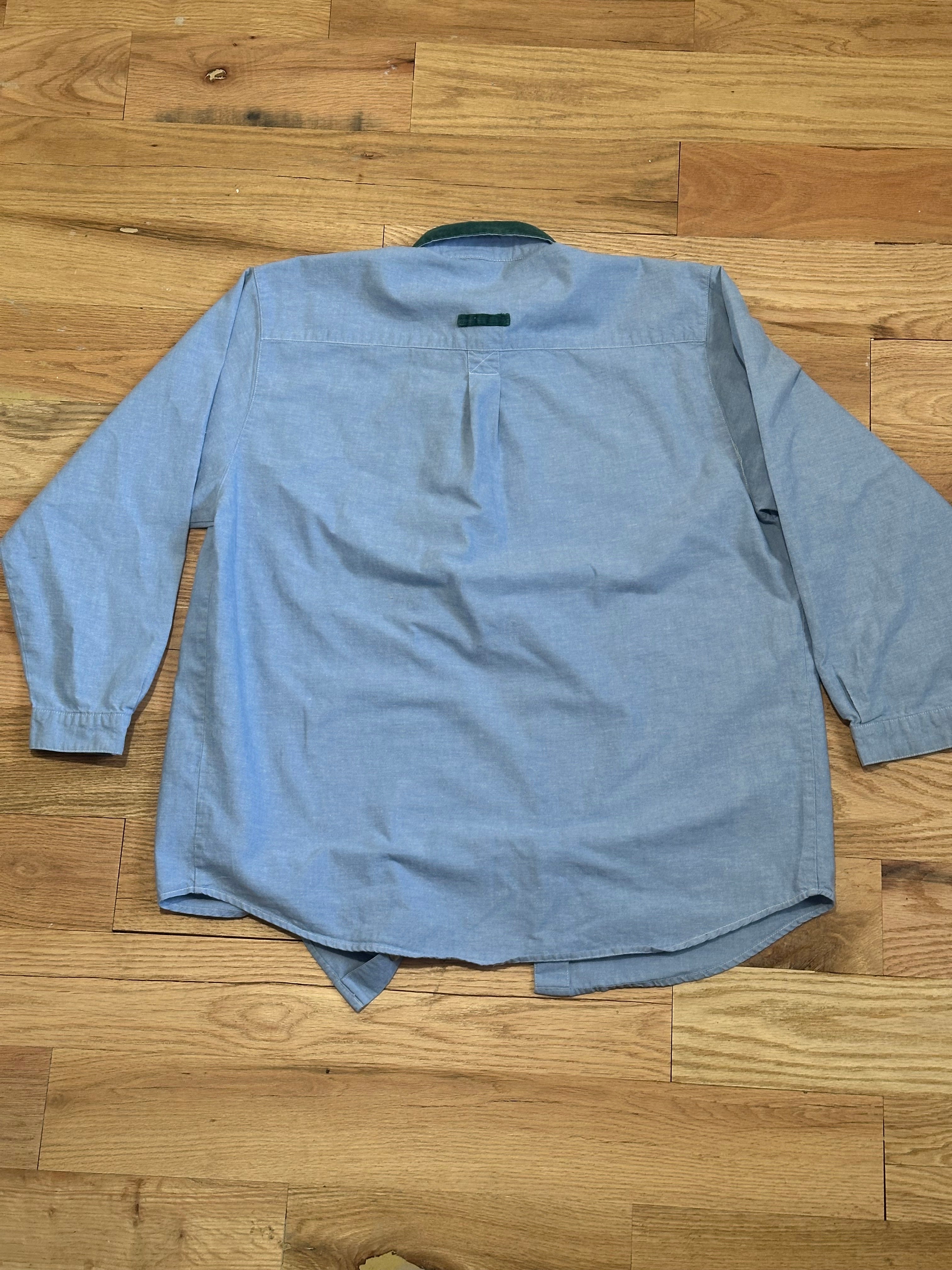 Vintage Signature Northern Isles Button Up Shirt Nature Scene Embroidered Size 8