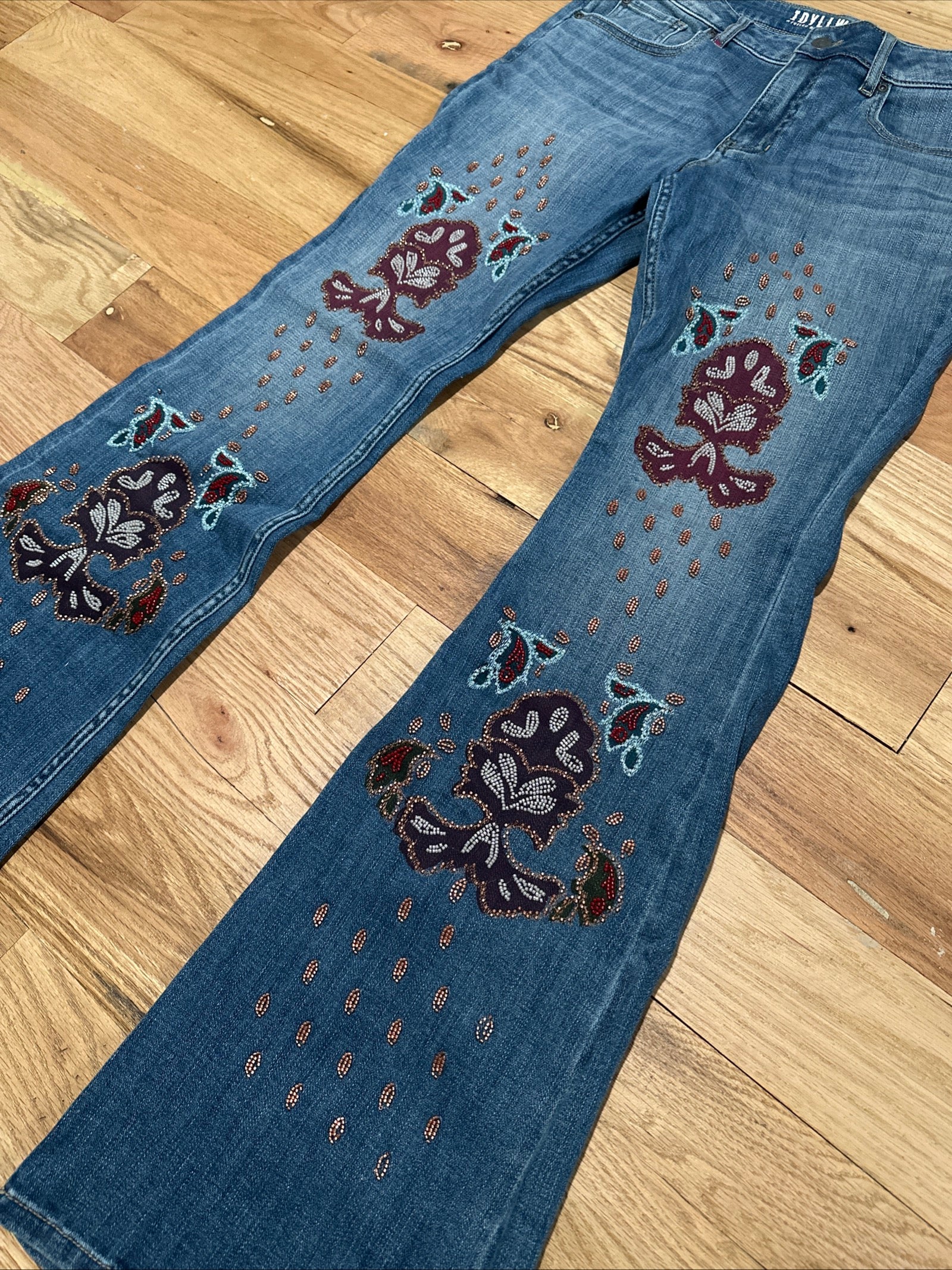 Idyllwind Women's Briley Medium Wash Mid Rise Embellished Bootcut Jeans Size 10